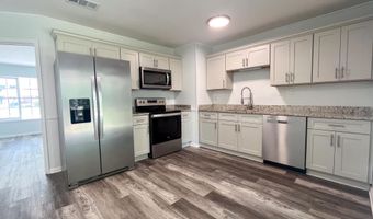 2300 Arbor Dr, Biloxi, MS 39531