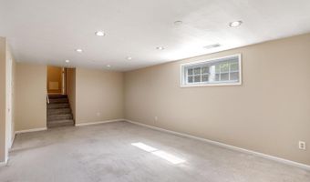 8108 BEECH TREE Rd, Bethesda, MD 20817