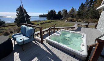 29 Wohoa Bay Dr, Addison, ME 04606