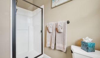 549 S FRONT St, Rockaway Beach, OR 97136