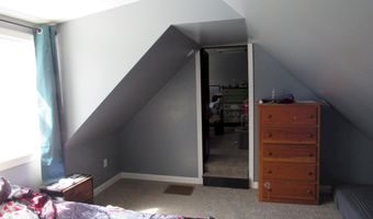15 Summer St, Anson, ME 04958