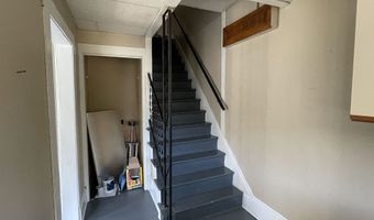 24 Jefferson St, Barre, VT 05641