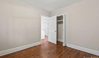 2120 Amesbury Ave, Charlotte, NC 28205