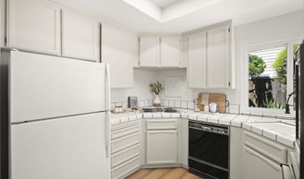 39 Crane Ct, Alameda, CA 94502