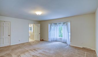 5 STUART Dr, Dover, DE 19901