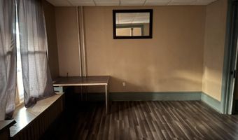 2111 5th Ave, Altoona, PA 16602