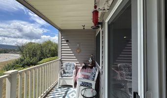 36 Lodge Rd D102, Lincoln, NH 03251