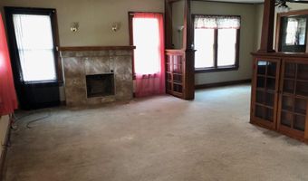 308 E 5th Ave, Arkansas City, KS 67005