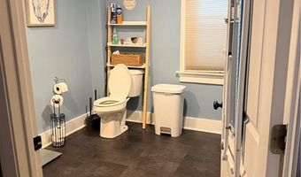35 High St, Burrillville, RI 02859