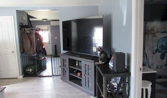 15 Summer St, Anson, ME 04958