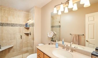 662 Heatherleigh Dr, Akron, OH 44333