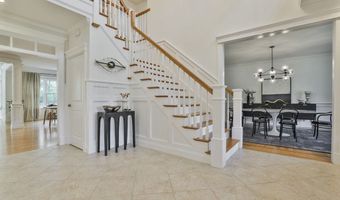 108 Oak Trl, Bolton, MA 01740