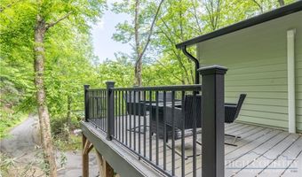 141 Snowflake Rd, Banner Elk, NC 28604