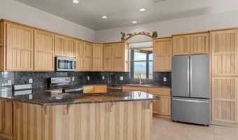 21800 W Hawkeye Rd, Congress, AZ 85332