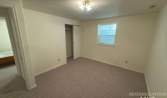 5967 Noah St, Chubbuck, ID 83202