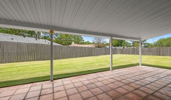 1382 Braeburn Dr, Baton Rouge, LA 70815