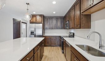 503 Sundance St, Amery, WI 54001