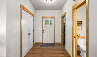 8436 E Snowy Ln, Athol, ID 83801
