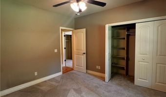 17 Miller Dr, Bella Vista, AR 72715