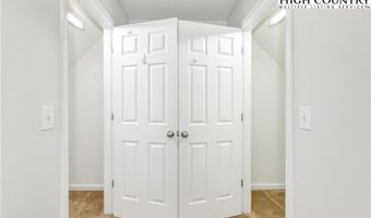 133 Kilbourne Dr, Advance, NC 27006