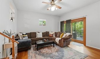 1061 Western Dr, Ann Arbor, MI 48103