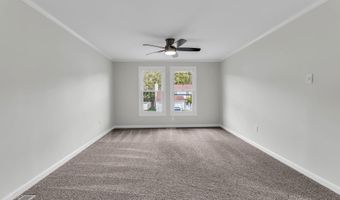 35 Bayside Ave, Barnegat, NJ 08005