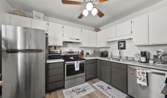 305 WESTERN HILLS Blvd B, Cheyenne, WY 82009