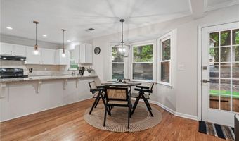 10965 Pinehigh Dr, Alpharetta, GA 30022