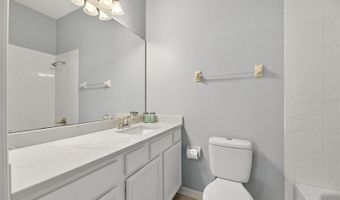 5720 TORTOISE Pl, Apollo Beach, FL 33572