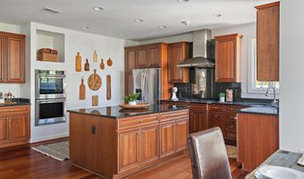 712 CHILDS POINT Rd, Annapolis, MD 21401