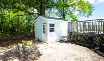 131 Veeder Ln, Bayville, NJ 08721