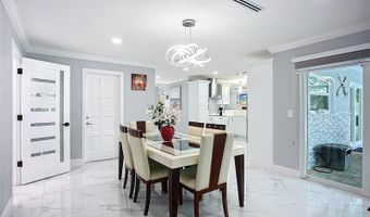 6531 SANTIAGO Ct, Apollo Beach, FL 33572