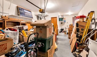 7829 SW 174TH Pl, Beaverton, OR 97007