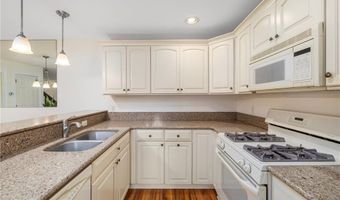 19 Caddy Rock Rd D, North Kingstown, RI 02852