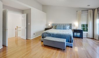 41863 CINNABAR Sq, Aldie, VA 20105