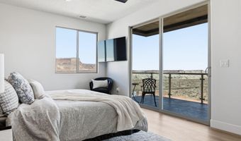 1330 E Lone Rock, Big Water, UT 84741