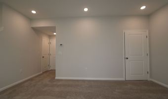 2728 Hunter Woods Dr, Apex, NC 27502