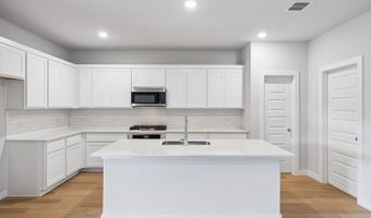 728 Brightstar Dr, Aledo, TX 76008