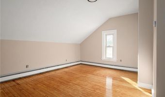 1450 Tarkiln Rd, Burrillville, RI 02830