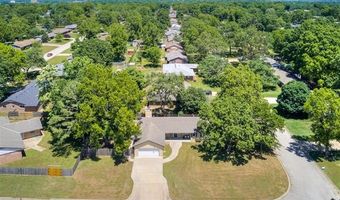 1621 Lariat Dr, Bartlesville, OK 74006