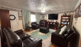 22 Potters Grocery Rd, Ashcamp, KY 41512