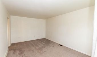 7252 LUANA Ave, Allen Park, MI 48101