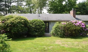 23 Middlebrook Dr, Arundel, ME 04046