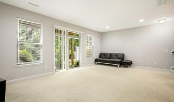 1005 Lathrop Ln, Apex, NC 27523