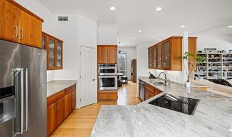 3520 Blue Heron Ct, Ann Arbor, MI 48198