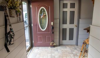 60 Lane 260B Crooked Lk, Angola, IN 46703