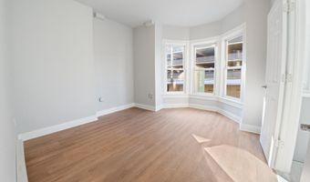 827 LINDEN St W, Allentown, PA 18101