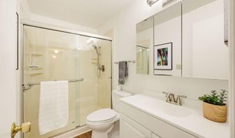 1105 Ivy Ln, Ashland, OR 97520