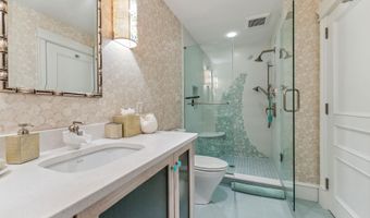 182 65th St, Avalon, NJ 08202