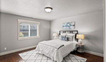 5227 SE BANDON Ln, Milwaukie, OR 97267